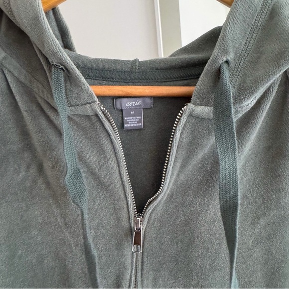 Aerie Velour Sweatsuit - Picture 5 of 9